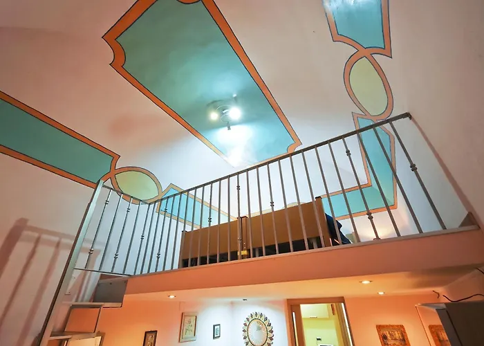 Beatrice World בארי